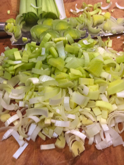 Lauch in feinen Streifen