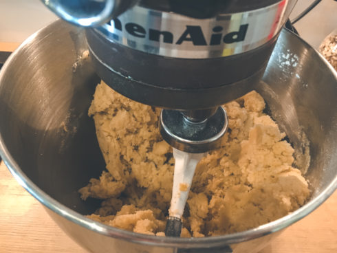 Weihnachtsplätzchen backen: Teig herstellen in der KitchenAid