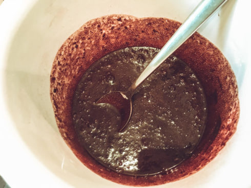 selbstgemachter Baileys: Zucker, Kakao und Kaffee