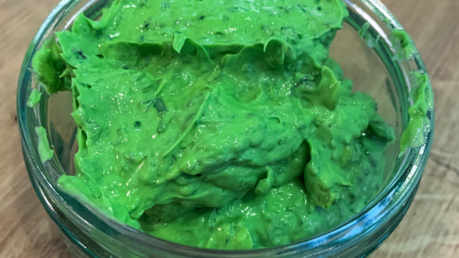 selbstgemachte Bärlauch-Butter