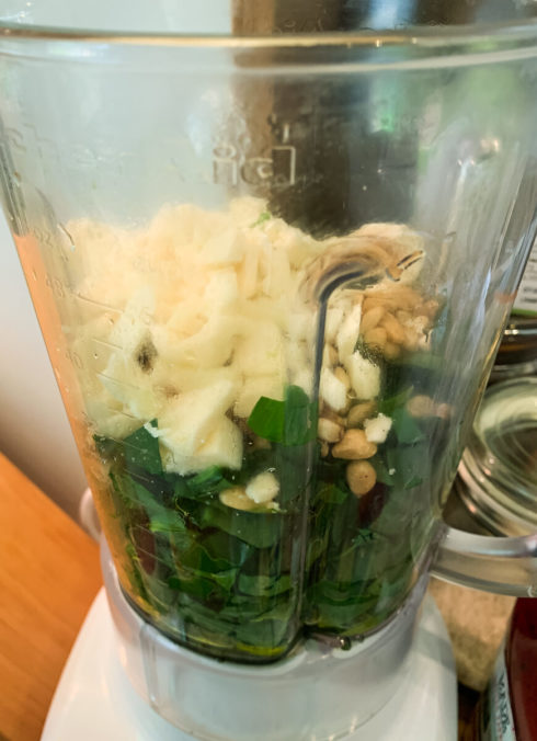 selbstgemachtes Bärlauch-Pesto