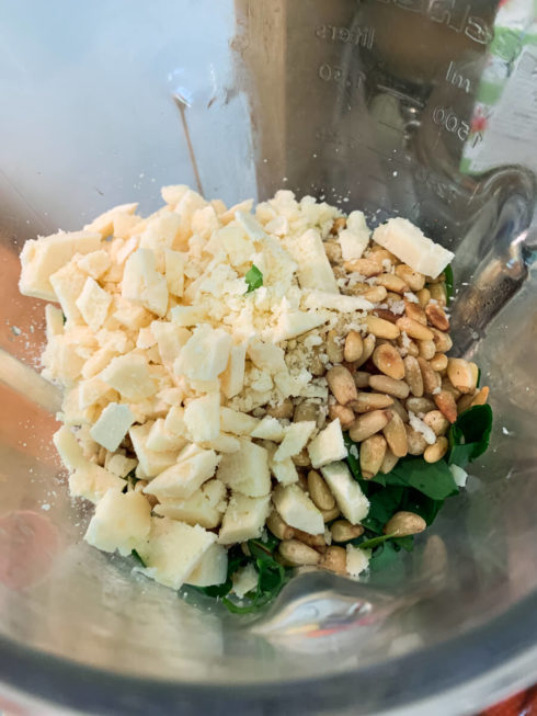 selbstgemachtes Bärlauch-Pesto