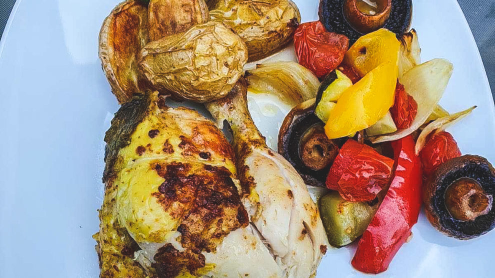 marokkanisches Grill-Hähnchen vom Drehspieß