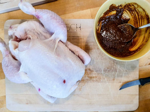 marokkanisches Grill-Hähnchen vom Drehspieß