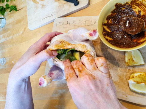 marokkanisches Grill-Hähnchen vom Drehspieß