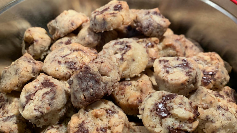 Leckere Walnuss-Schoko-Taler