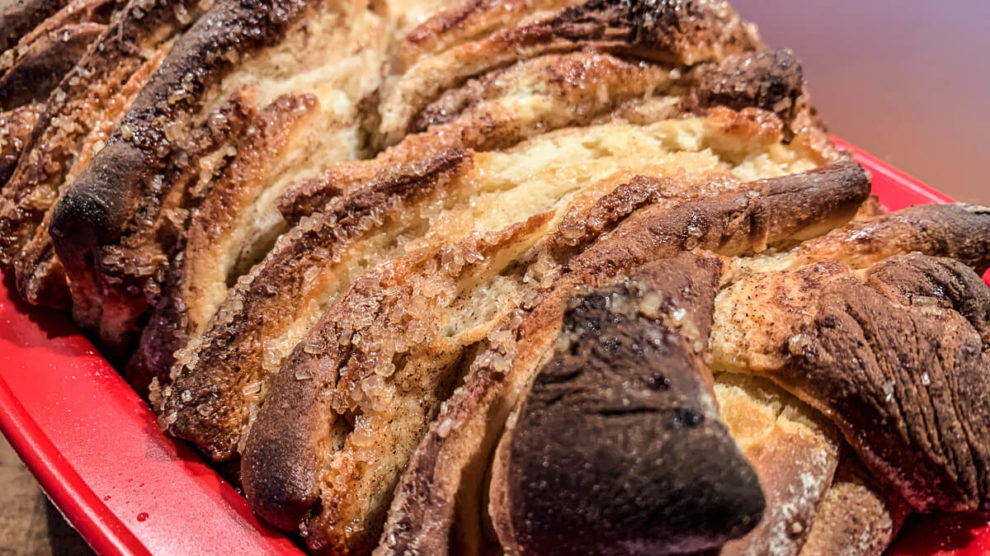 Cinnemon Pull Apart Bread Cinnemon Pull Apart Bread (Zimt-Zupfbrot)